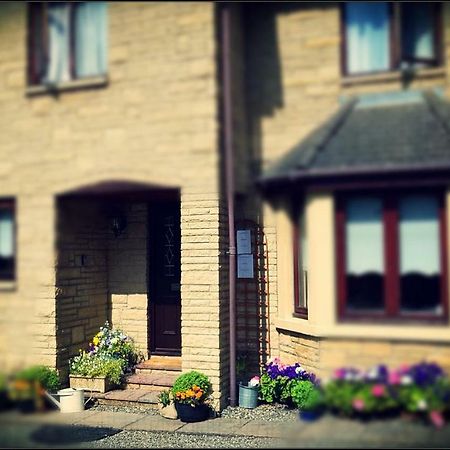Milnholm Manor Apartment Фолкърк Екстериор снимка